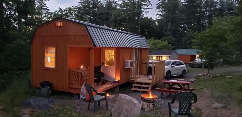 The Hideaway Tiny Cabin East Durham Экстерьер фото