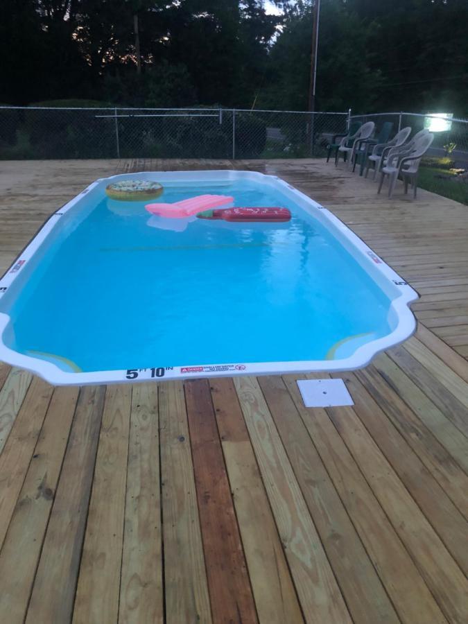 The Hideaway Tiny Cabin East Durham Экстерьер фото