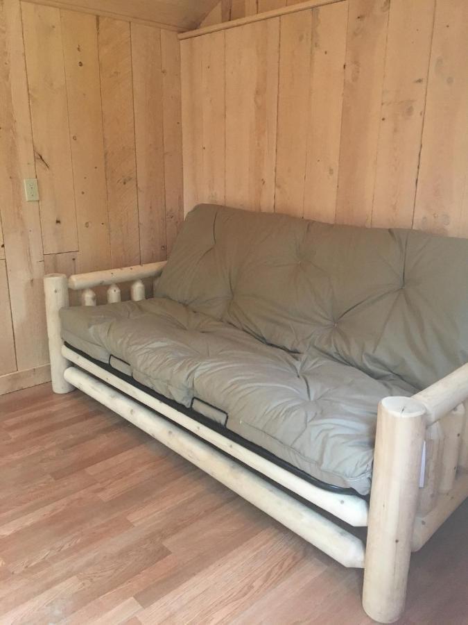 The Hideaway Tiny Cabin East Durham Экстерьер фото